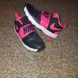Girls nike shoes